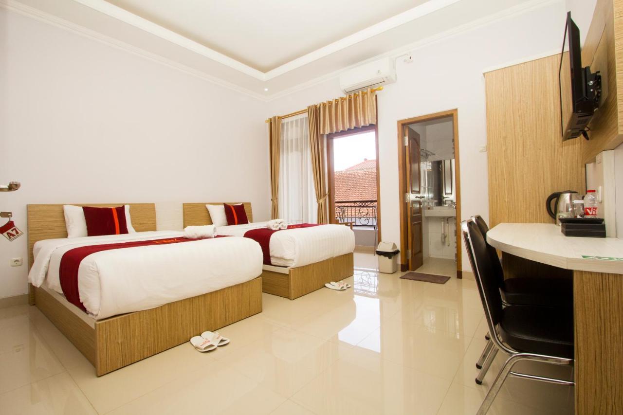Banua Raya Homestay Yogyakarta Bagian luar foto