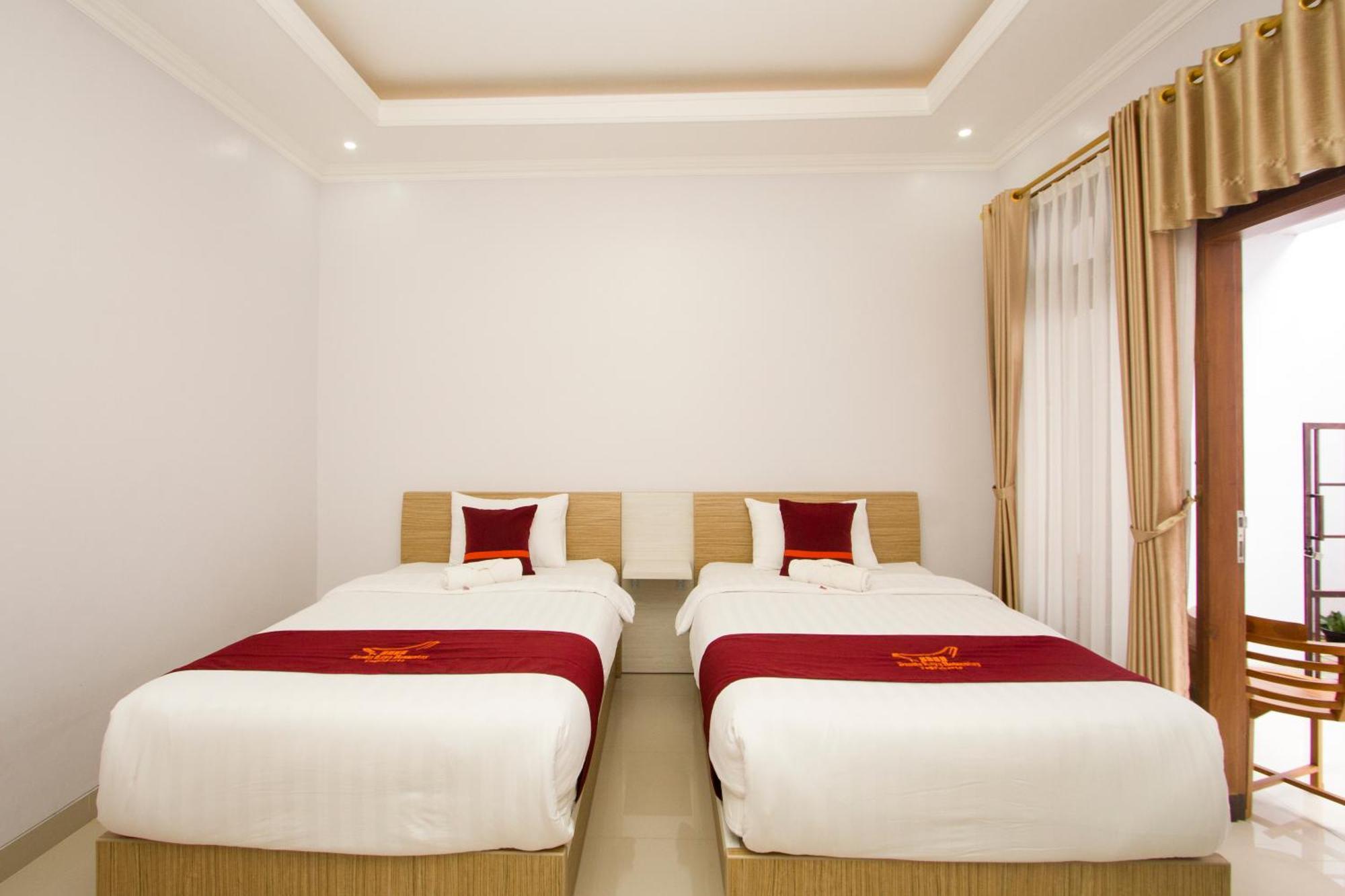 Banua Raya Homestay Yogyakarta Bagian luar foto