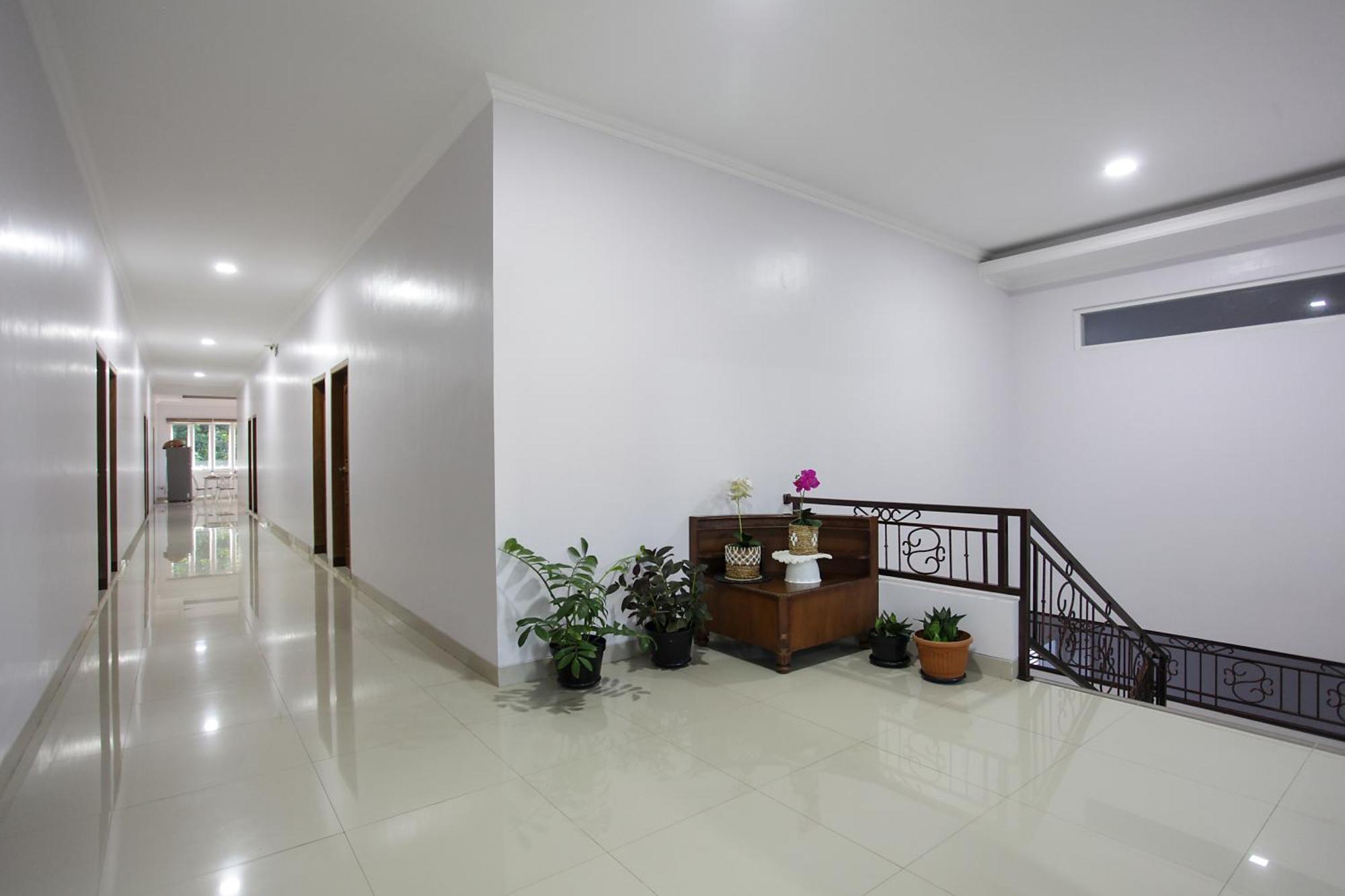 Banua Raya Homestay Yogyakarta Bagian luar foto